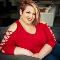 Tracy Wolff